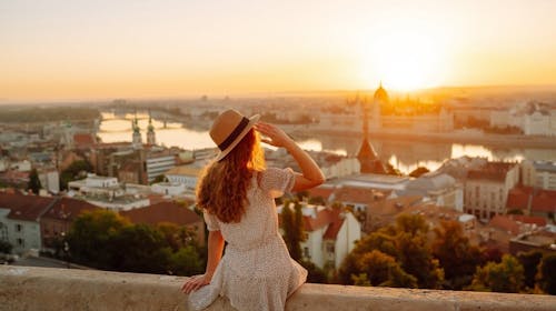 Escala Hotel & Suites Budapest - Ljetni odmor u Budimpešti, Budimpešta, Mađarska - 198 EUR - 2x noćenje u Standard dvokrevetnoj sobi za 2 osobe, Buffet doručak