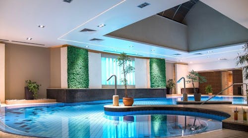 Palace Hotel Hevíz - Wellness ljetni odmor u Hévízu , Hévíz, Mađarska - 340 EUR - 2x noćenje u dvokrevetnoj Standard sobi za 2 osobe, Polupansion