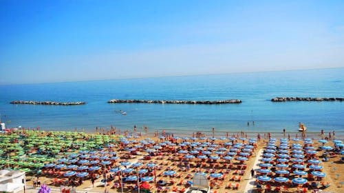 Hotel President - Ljetni odmor uz more, Bellaria Igea Marina, Italija - 670 EUR - 5x noćenje u dvokrevetnoj sobi s balkonom ili bez balkona za 2 osobe, Polupansion u hotelskom restoranu