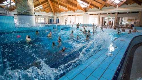 Hotel Zagi & Aqua Vivae - Termalni obiteljski odmor u Zagorju, Oroslavje, Hrvatska - 190 EUR - 1x noćenje u obiteljskoj sobi za 2 osobe (1 dijete do 11,99 godina i 2 djece do 4,99 godina besplatno), Polupansion (buffet doručak i večera)