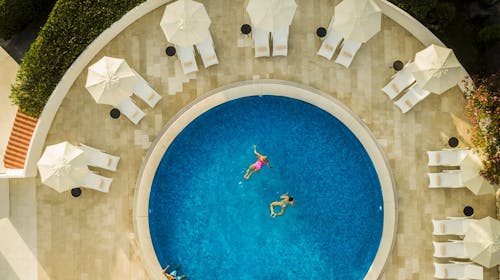 Aminess Younique Liburna Hotel - Obiteljsko ljeto na Korčuli, Korčula, Dalmacija, Hrvatska - 830 EUR - 4x noćenje u dvokrevetnoj Superior sobi s balkonom za 2 osobe (1 dijete do 9,99 godina besplatno), Polupansion