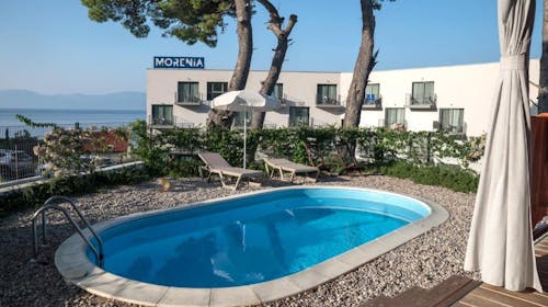 Park Villas by Morenia - All inclusive odmor u Deluxe kamping vili s privatnim bazenom, Podaca, Makarska rivijera, Dalmacija, Hrvatska - 4.543 EUR - 7x noćenje u kamping vili s privatnim grijanim bazenom za do 6 osoba (max. 4 odrasle osobe i 2 djece do 11,99 godina), All inclusive